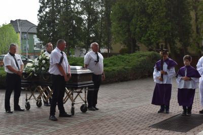 uroczystości pogrzebowe księdza prałata Edmunda Cisaka 2